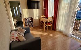 Ecky-Thump Pet Friendly Holiday Chalet